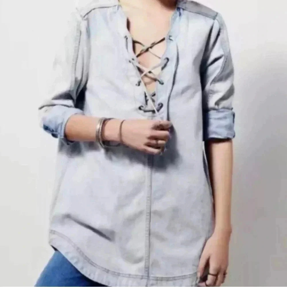 Free people Neapolitan dreams lace up denim tunic top size xs light indigo boho